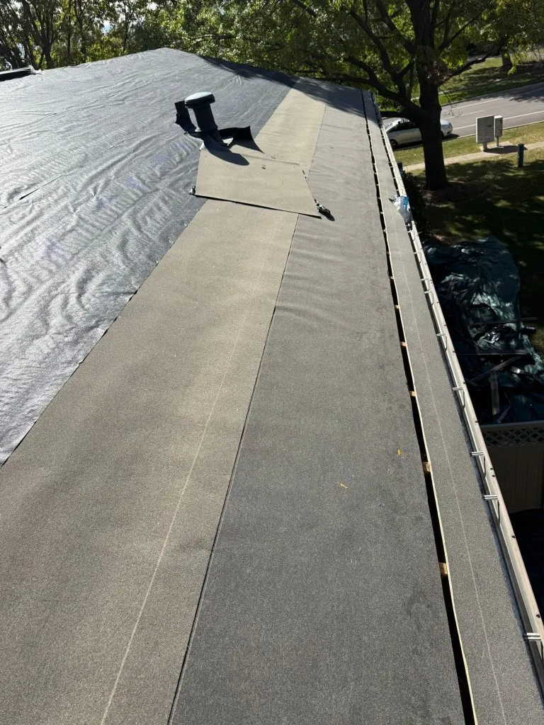 Roof and Gutters replacement — Batavia, IL — photo 4