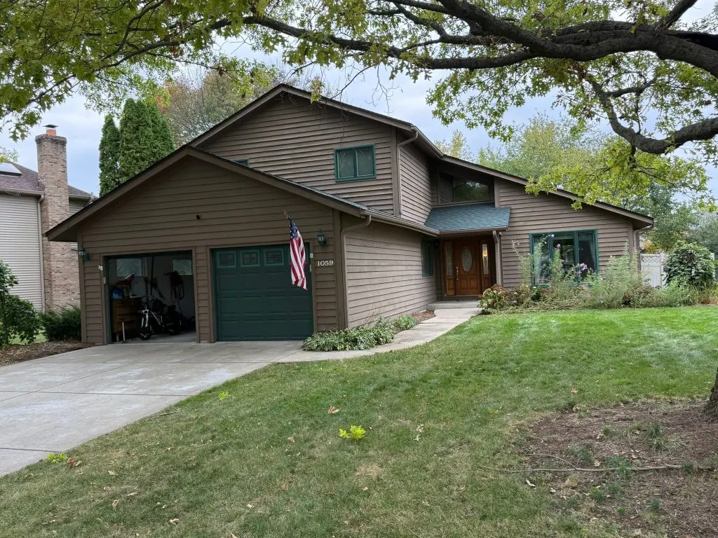 Roof and Gutters replacement — Batavia, IL — photo 12