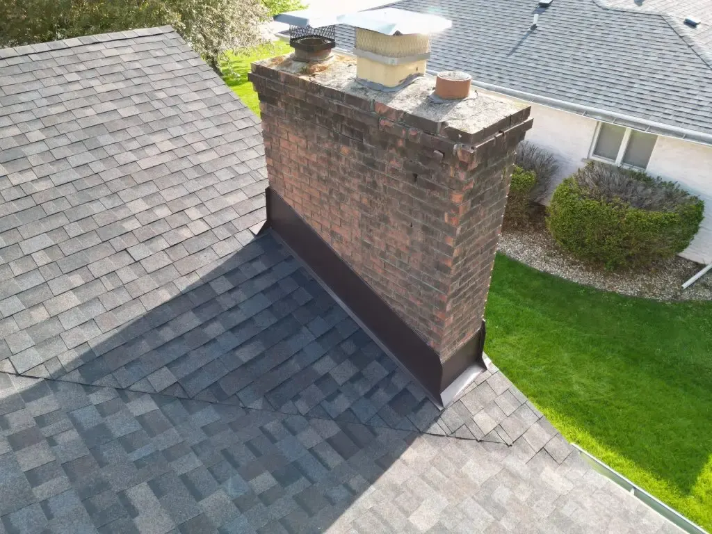 Roofing, siding and gutters — Kankakee, IL — photo 2