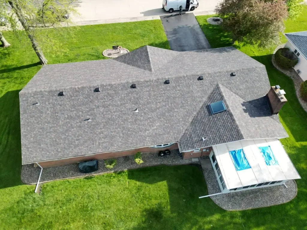 Roofing, siding and gutters — Kankakee, IL — photo 3