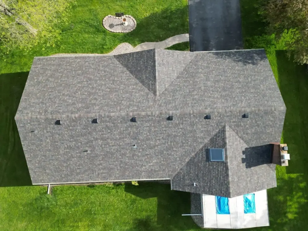 Roofing, siding and gutters — Kankakee, IL — photo 4