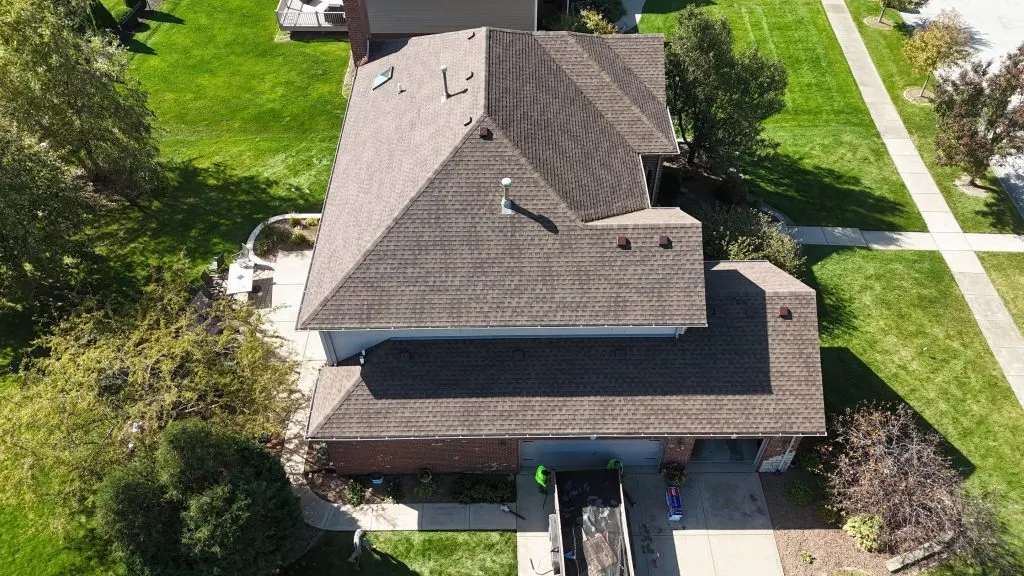 GAF Barkwood Shingle Roof Replacement in Frankfort, IL — Frankfort, IL — photo 2