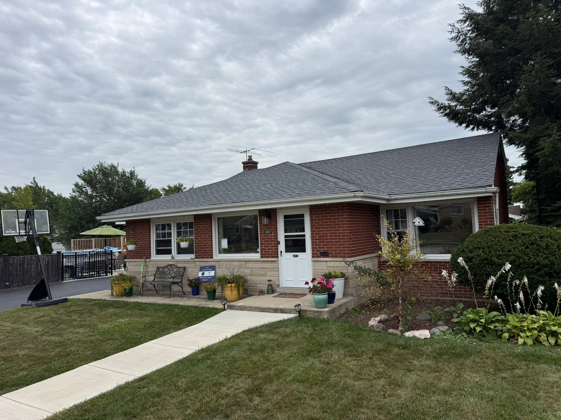GAF Pewter Gray Roof Replacement in Elmhurst, IL in Elmhurst