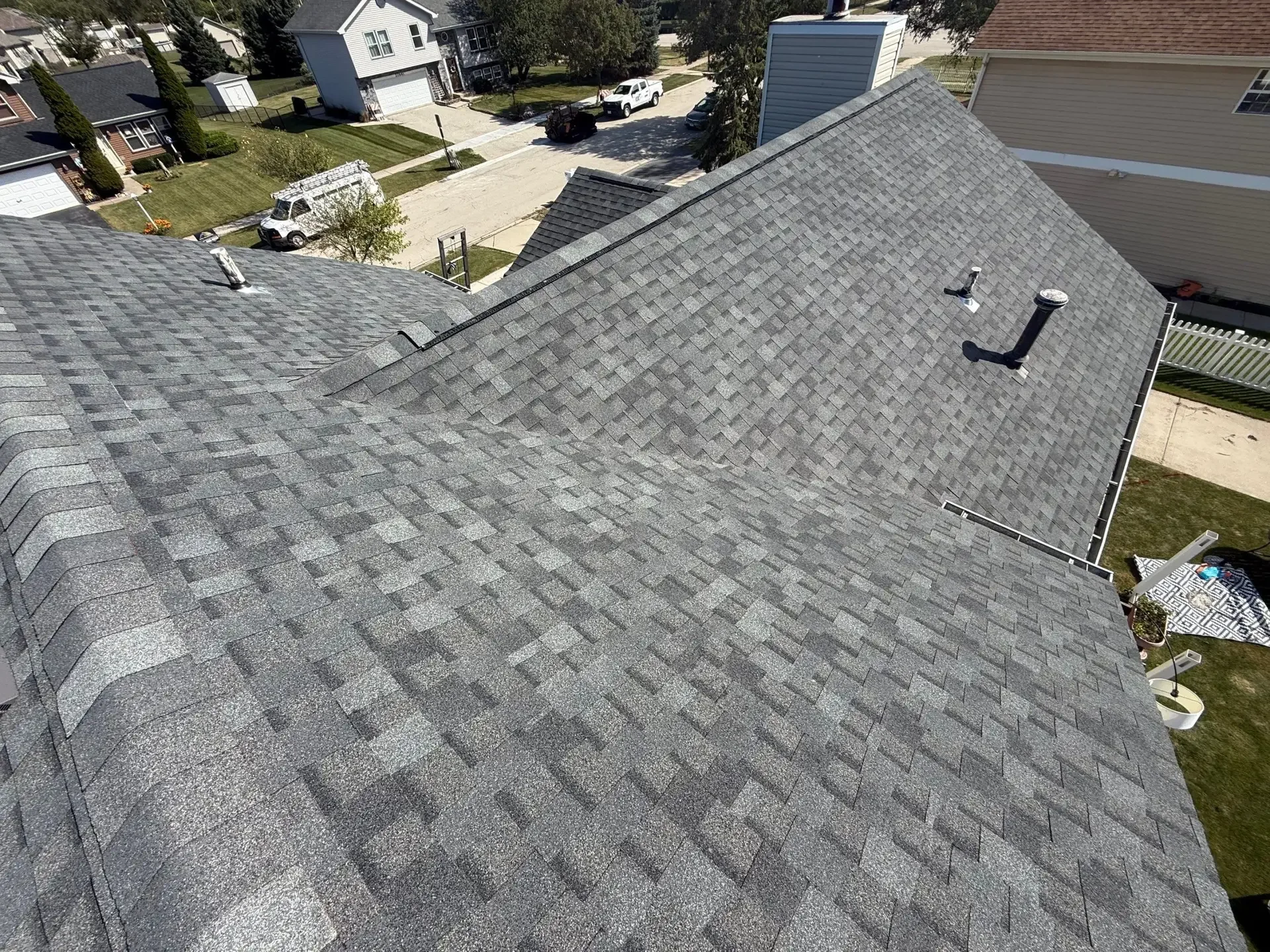 GAF shingles, ridge caps and roof ventilation in Frankfort, Illinois
